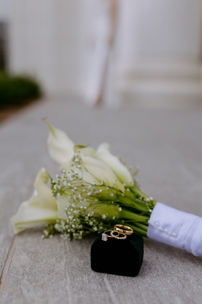 Flowers and rings for a  courthouse wedding in Spartanburg, South Carolina